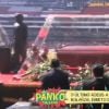 O programa 'Pânico na Band' acompanhou o velório de Roberto Gómez Bolaños