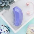   Escova de cabelo ergonômica para cabelos cacheados está disponível na Amazon. Veja mais detalhes na matéria abaixo!  