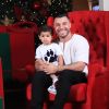 Leo, filho de Marília Mendonça e Murilo Huff, conheceu Papai Noel ao lado do pai