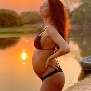 Thaila Ayala refletiu sobre gravidez e parto complicado