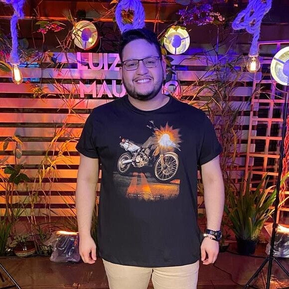 Maurílio tinha 28 anos e surgiu em vídeo antigo com Marília Mendonça