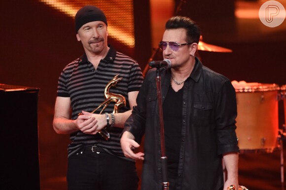 'Basicamente, não poderá se mexer pelos próximos dois meses', disse The Edge sobre Bono Vox
