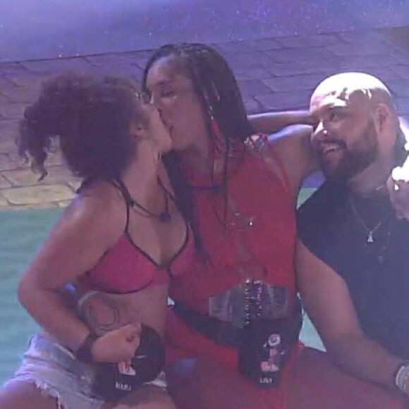 Linn da Quebrada e Maria ficaram na festa do 'BBB 22'