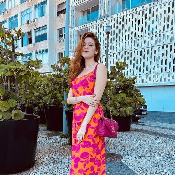 Corpo magra de Ana Clara levou fãs da apresentadora a criticaram a fala de Ayrton Lima, afirmando que a ex-BBB sofreria pressão estética