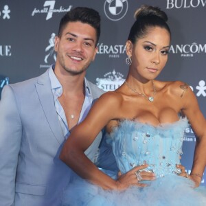 Arthur Aguiar falou sobre seus erros e pediu perdão pelo que fez à Mayra Cardi
