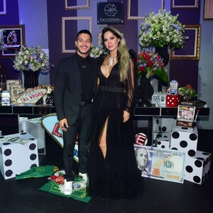 Arthur Aguiar voltou a morar com Mayra Cardi