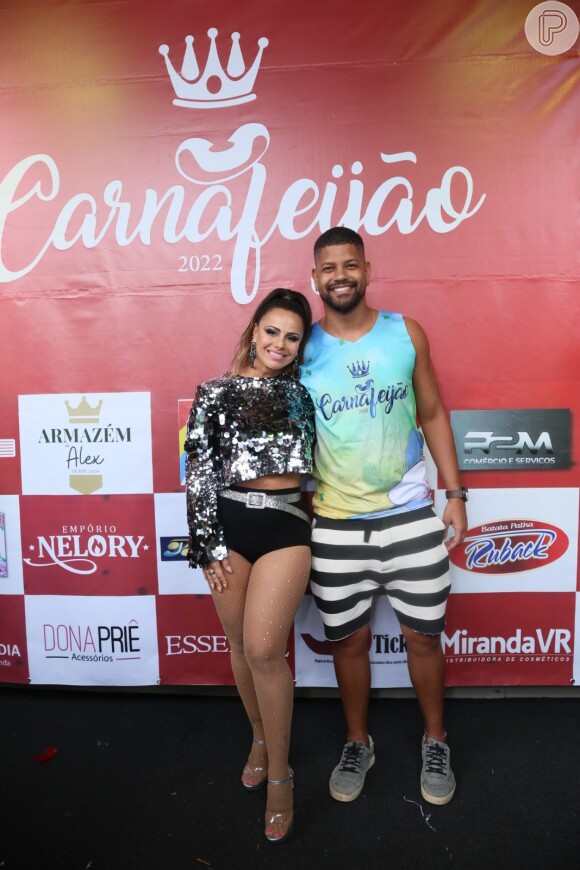 Viviane Arauujo curtiu o Carnafeijão, em Barra Mansa, no Rio de janeiro, ao lado do marido, Guilherme Militão
