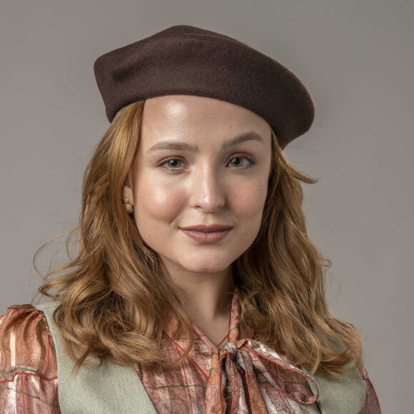 Larissa Manoela é protagonista da novela 'Além da Ilusão'