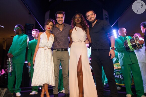 Andréia Horta, Joaquim Lopes, Cris Vianna e Rafael Cardoso, de 'Império', se encontram em evento