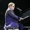 Elton John é viciado em esportes
