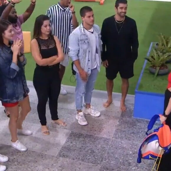 BBB 22: Jade Picon assistiu sua despedida do programa e momento desconfortável com Arthur Aguiar, seu maior rival que a eliminou no sétimo Paredão