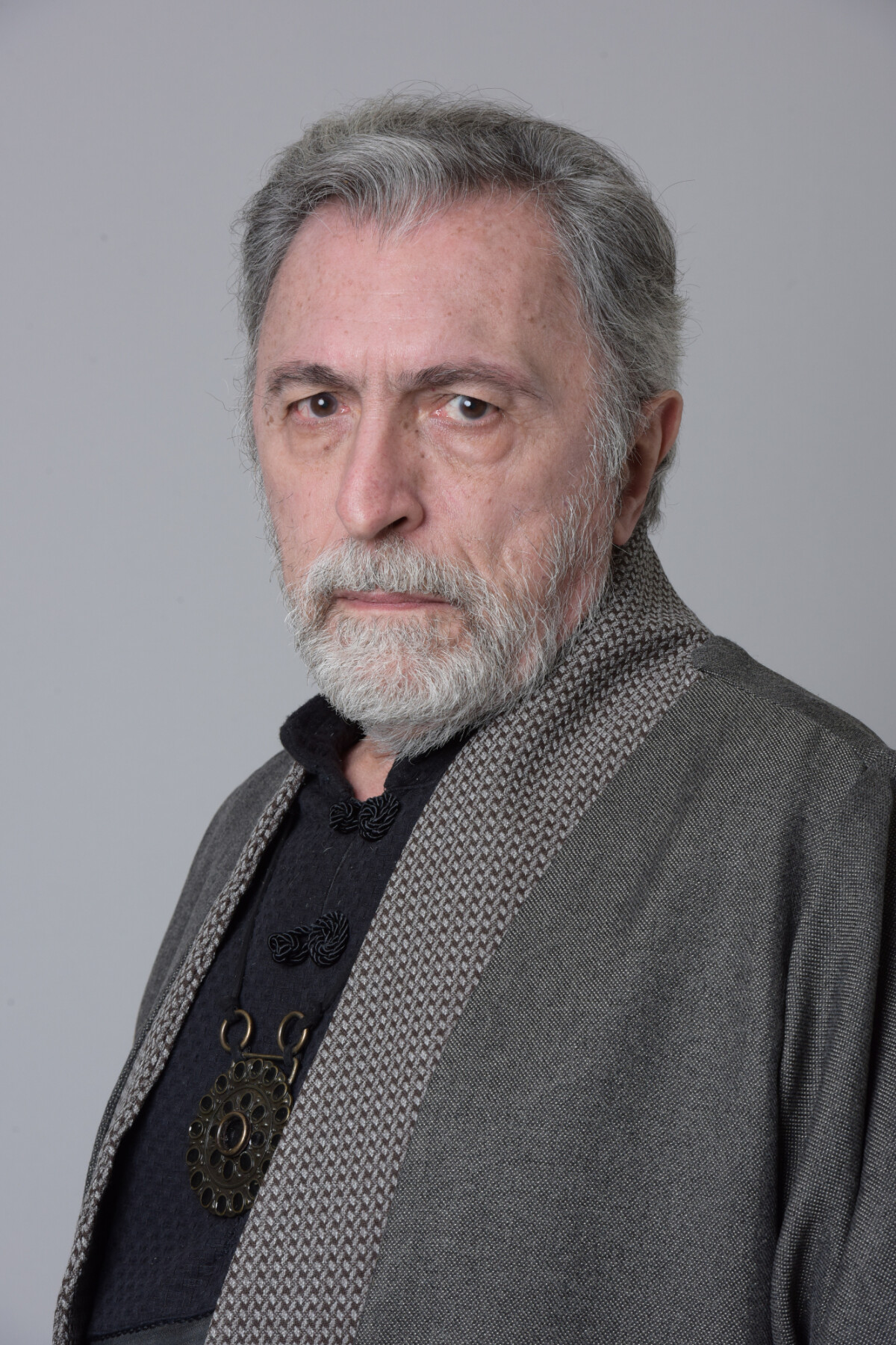 Foto: Na 4ª temporada da novela 'Reis',Hayim é interpretado por Cássio ...