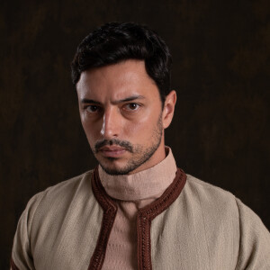 Na oitava temporada da série/novela 'Reis', Guilherme Franco é o El-Hanã