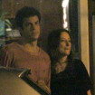 Mateus Solano janta com a mulher, Paula Braun, grávida, em restaurante no Rio