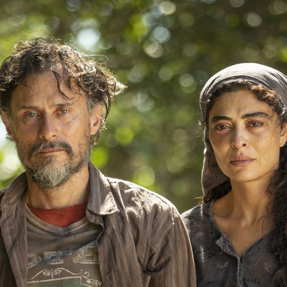 Maria Marruá (Juliana Paes) chocou Gil (Enrique Diaz) com pedido para compra de veneno na novela 'Pantanal'