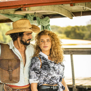 Na novela 'Pantanal', José Leôncio (Renato Góes) e Madeleine (Bruna Linzmeyer) tiveram casamento relâmpago