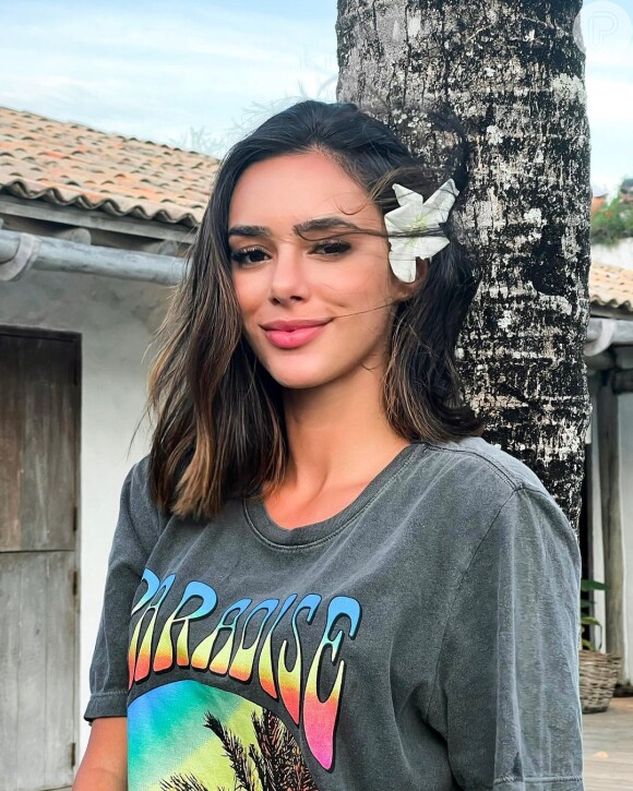 Bruna Biancardi, namorada de Neymar, também revelou que sonhou em ser caixa de supermercado: 'Achava que o dinheiro ficaria todo pra mim', divertiu-se