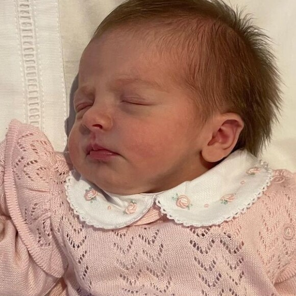 Filha de Bárbara Evans, Ayla vem colecionando elogios