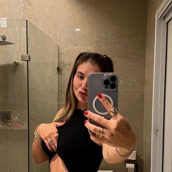 Barriga de grávida de Virgínia Fonseca ficou evidente em um registro publicado pela influencer nesta semana