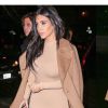 Kim Kardashian usa vestido nude no valor de R$ 45 para sair por Nova York, nos Estados Unidos