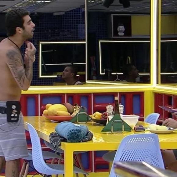 BBB 22: tudo começou quando os administradores das redes sociais de Arthur Aguiar anunciaram posicionamento contrário a Pedro Scooby neste Paredão