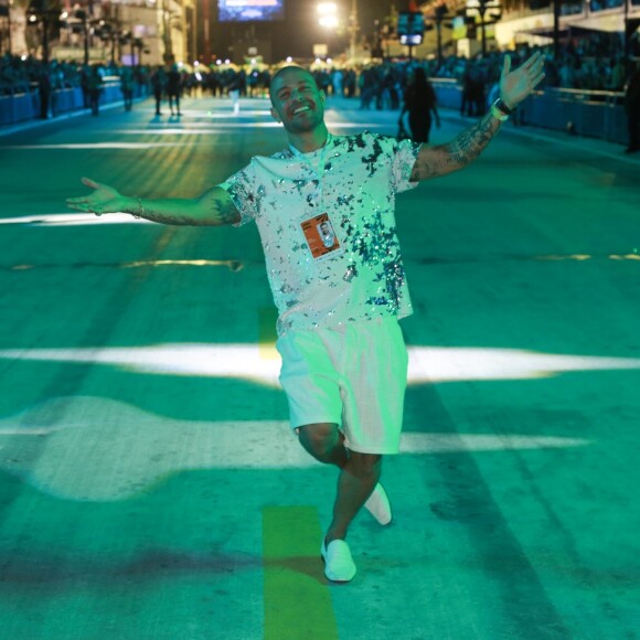 Diogo Nogueira na Marquês de Sapucaí para o terceiro dia de Carnaval