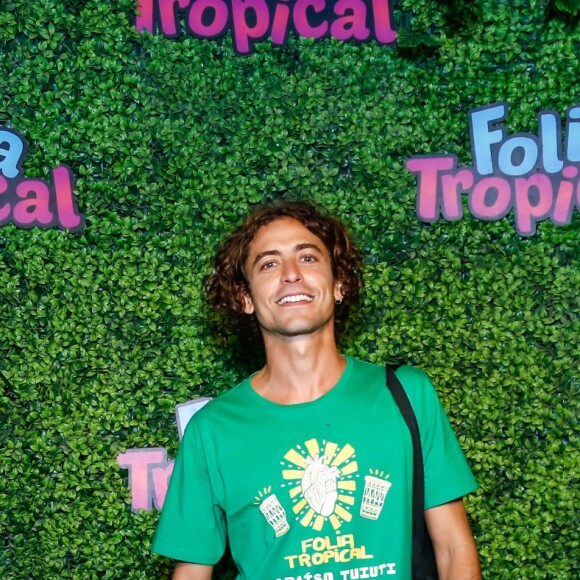 Jesuíta Barbosa está animado com o sucesso da novela 'Pantanal'