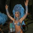 Look de Sabrina Sato no Carnaval do Rio valorizou a silhueta definida da artista