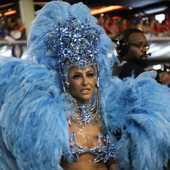 Sabrina Sato ficou muito emocionada com a maratona de Carnaval: 'Mais emocionante da vida'