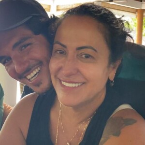 Gabriel Medina e a mãe, Simone, encerraram parceria após brigas em família