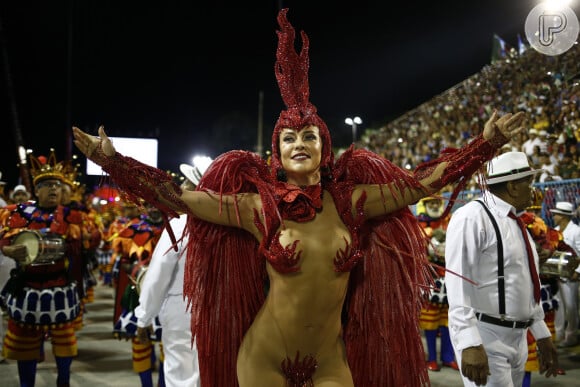 Paolla Oliveira é campeã do Carnaval 2022 com a Grande Rio
