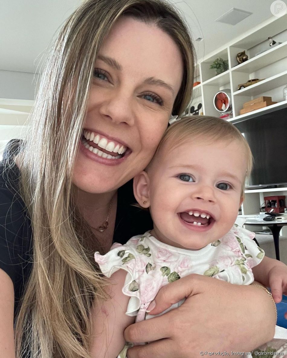 Daiana Garbin tentava gravar um vídeo quando foi interrompida por Lua