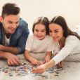 Que tal presentear sua mãe com uma diversão para toda a família? Um quebra-cabeças é uma boa opção!