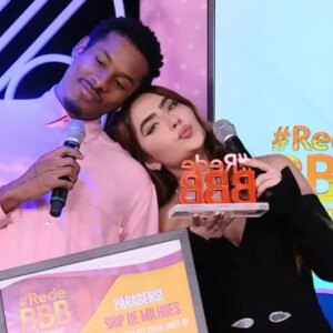 Jade Picon e Paulo André não revelaram se continuariam vivendo o affair fora do 'BBB 22'