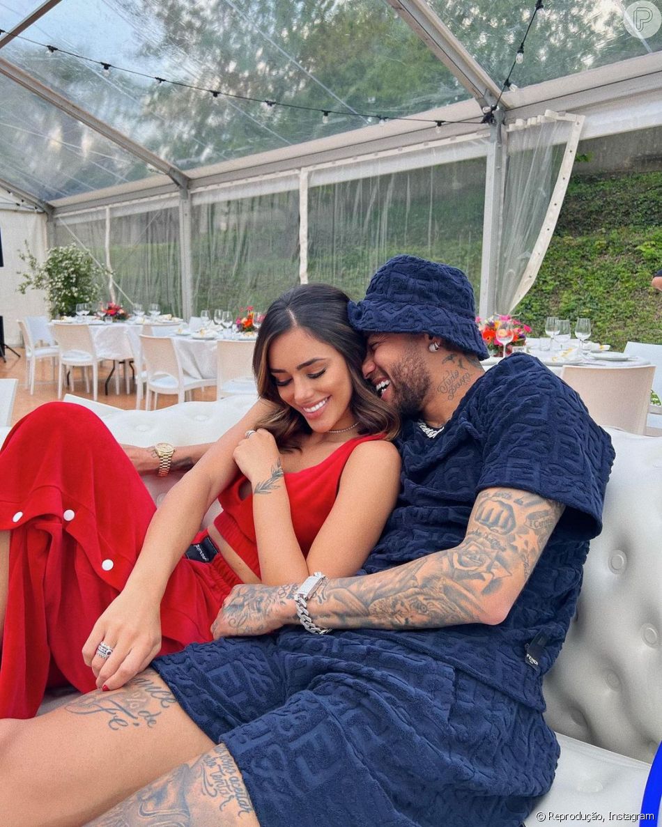Bruna Biancardi passou uma temporada com Neymar em Paris, capital da França