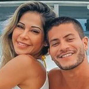 Maíra Cardi conta o que ela e Arthur Aguiar fizeram durante dias off