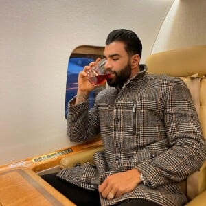 Gusttavo Lima: só de horas extras, o motorista que moveu o processo diz ter direito a R$ 190 mil