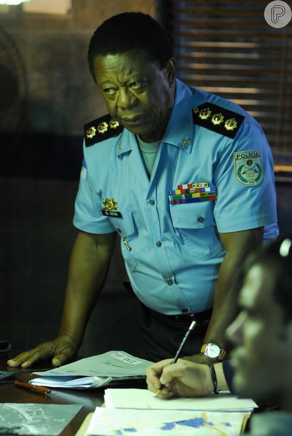 Milton Gonçalves foi o Coronel Caetano da série 'Força-Tarefa' (2009)
