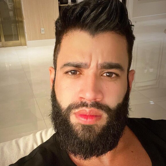 Gusttavo Lima disse que estão dizendo muitas inverdades sobre ele e sua carreira