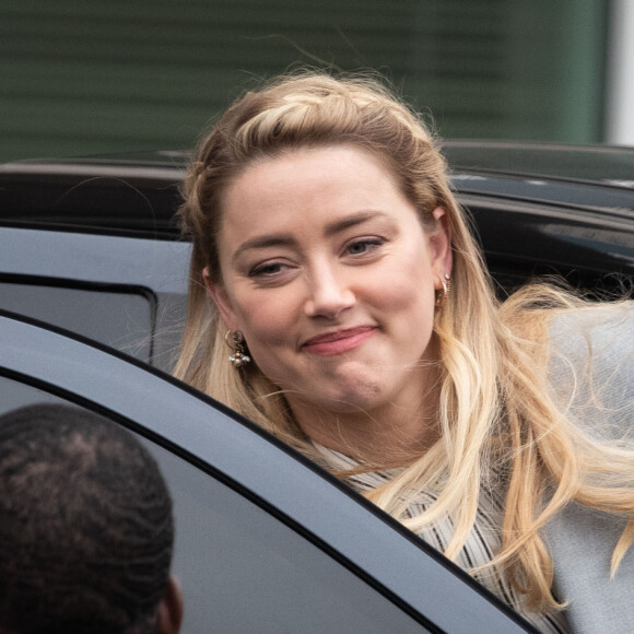 Amber Heard: 'A montanha de evidências ainda não foi suficiente para enfrentar o poder e a influência desproporcionais de meu ex-marido'