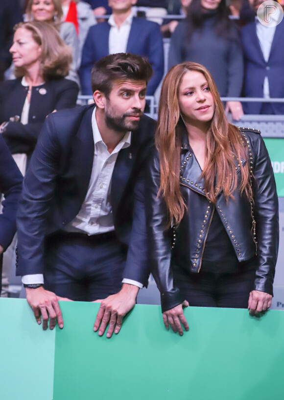 Shakira x Gerard Piqué: dois carros estavam estacionados em uma das estradas perto da casa do casal