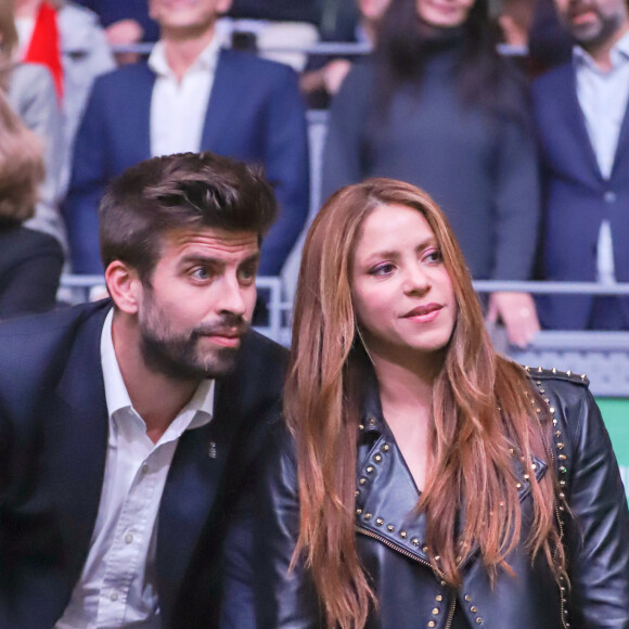 Shakira x Gerard Piqué: dois carros estavam estacionados em uma das estradas perto da casa do casal