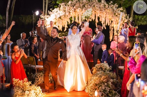 Nathan Camargo e Izabella Camargo fizeram a festa do casamento em Goiânia