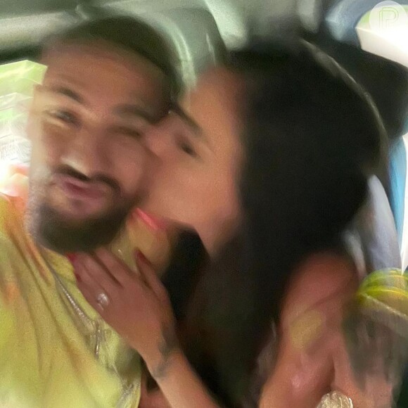 Neymar e Bruna Biancardi postam fotos para celebrar Dia dos Namorados