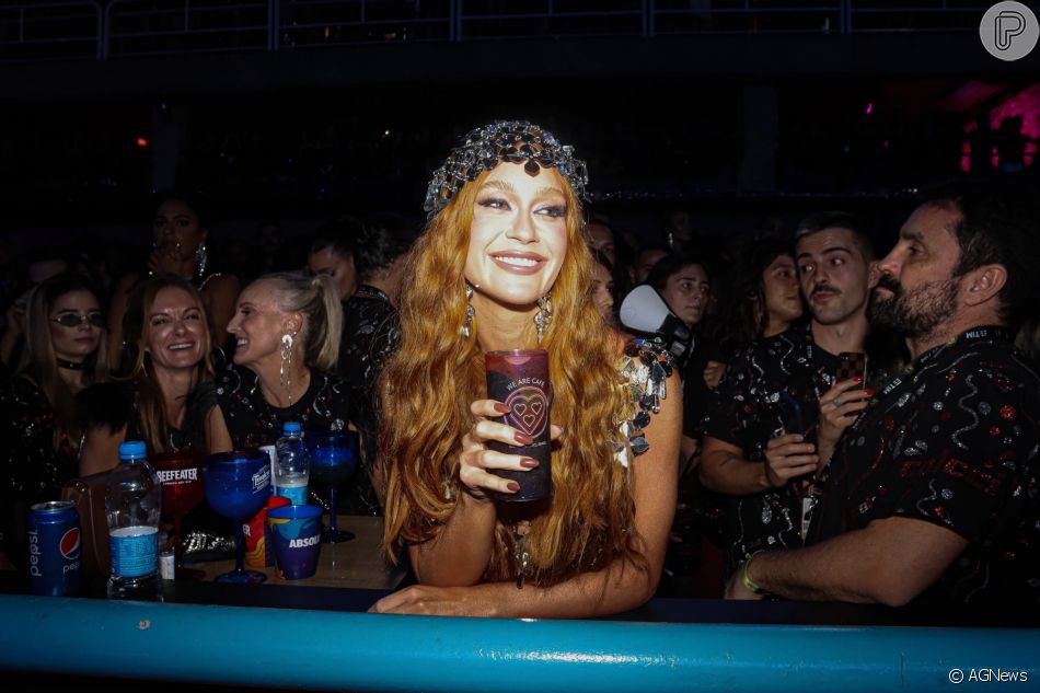 Marina Ruy Barbosa foi impedida pela produção do evento e não subiu ao palco de Jorge e Mateus