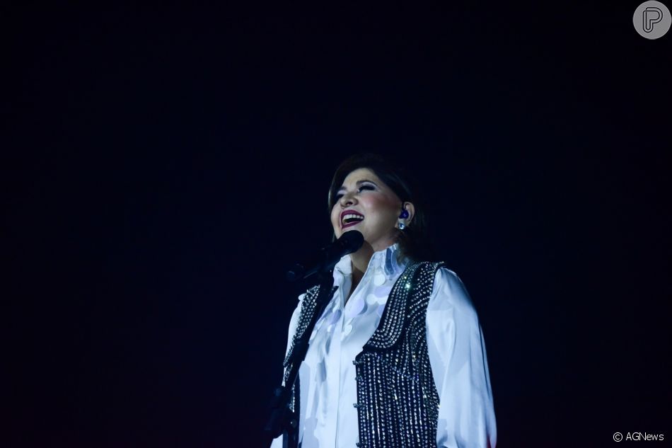 Roberta Miranda se apresenta no São João de Campina Grande nesta sexta-feira (24/06)