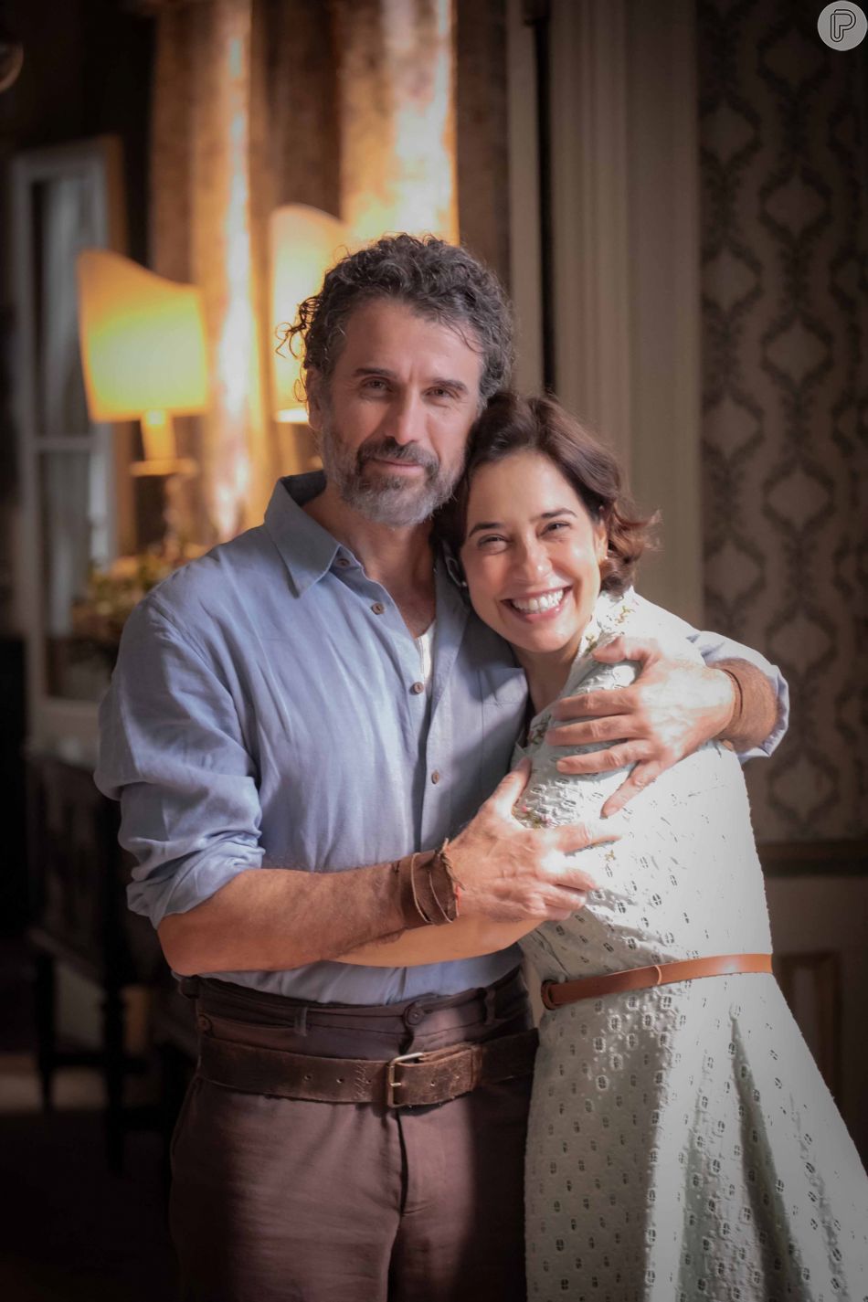 Grávida de Leônidas, Heloísa começa a passar mal e grita por ajuda na novela 'Além da Ilusão'