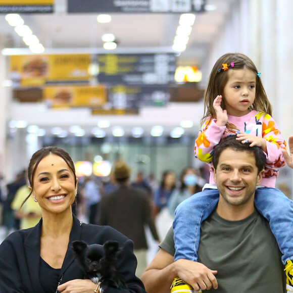 Sabrina Sato, Duda Nagle e a filha, Zoe, esbanjaram simpatia, como de costume!