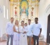 Batizado do filho de Philippe Coutinho e Ainê reuniu os amigos e familiares do casal