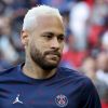 Segundo a imprensa francesa, Neymar tem adotado nova postura na volta aos treinos